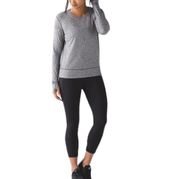 06 LULULEMON Rush Hour Long Sleeve Top Size 12 Black & White Relaxed Fit Top - Picture 1 of 15